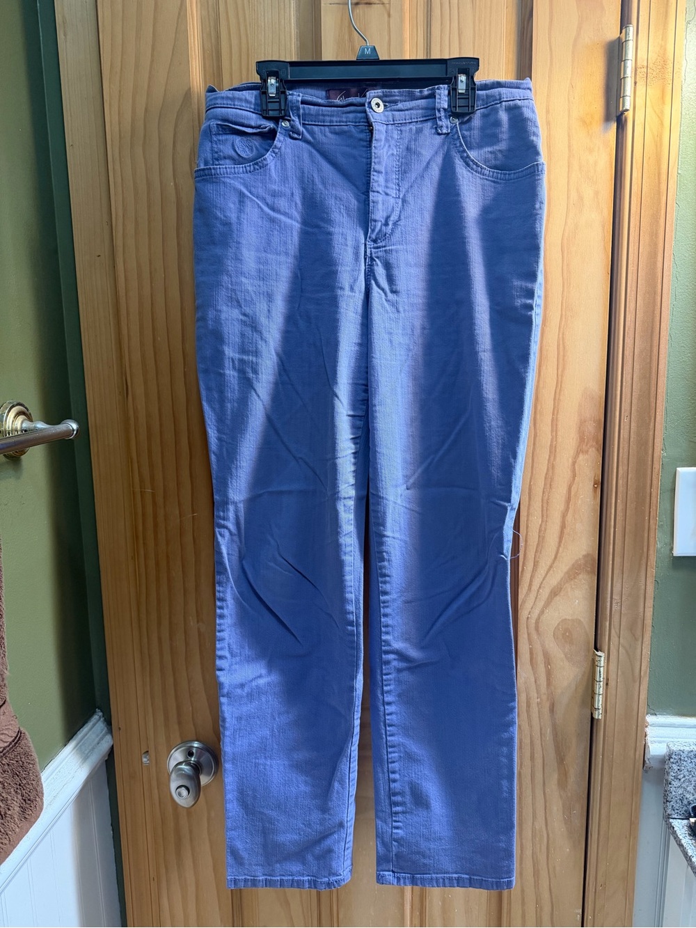 Gloria Vanderbilt Straight-Leg Jeans in Periwinkle